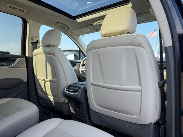 Used 2022 Cadillac XT6 Premium Luxury w/ Technology Package image 23