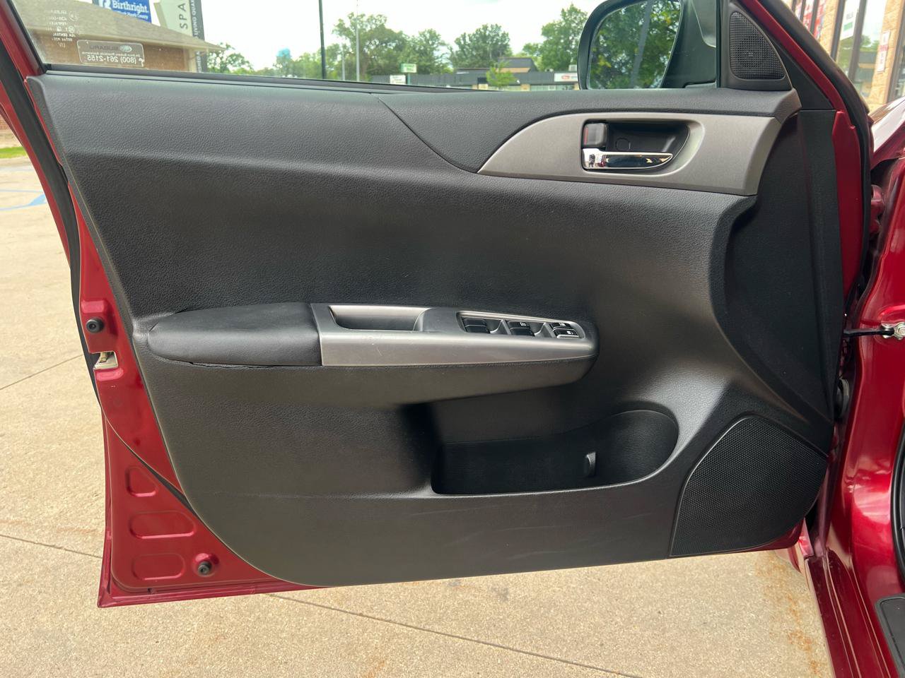 Used 2011 Subaru Impreza 2.5i Premium w/ PWR Moonroof Value Pkg AWD/4WD image 13
