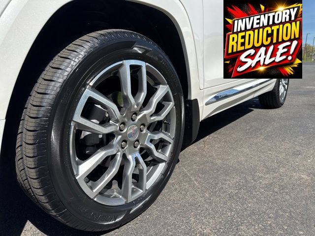 Used 2023 GMC Terrain Denali w/ Denali Premium Package AWD/4WD image 32