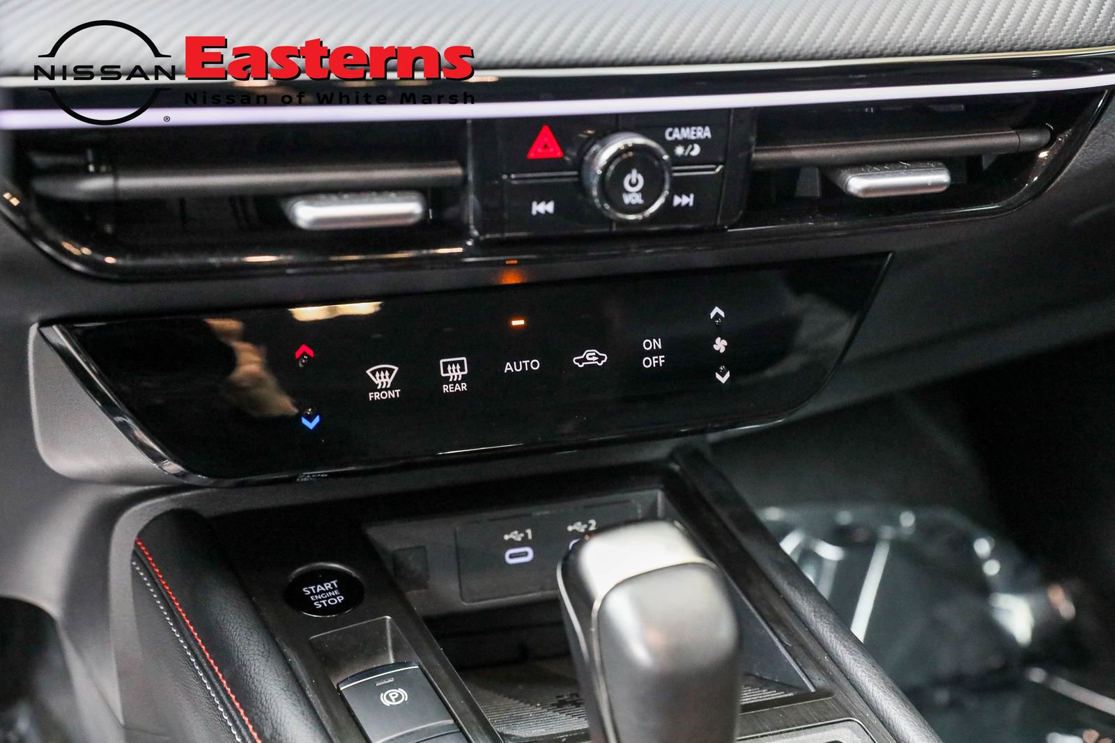 Used 2025 Nissan Kicks SR image 26