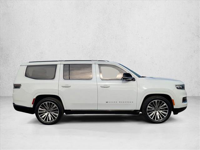 Used 2023 Jeep Grand Wagoneer Series III image 4