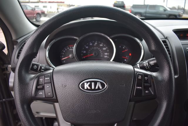 Used 2012 Kia Sorento LX image 25