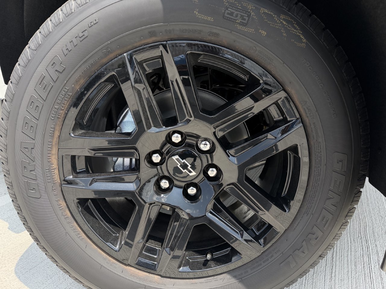 New 2026 Chevrolet Silverado 1500 Custom RWD image 10