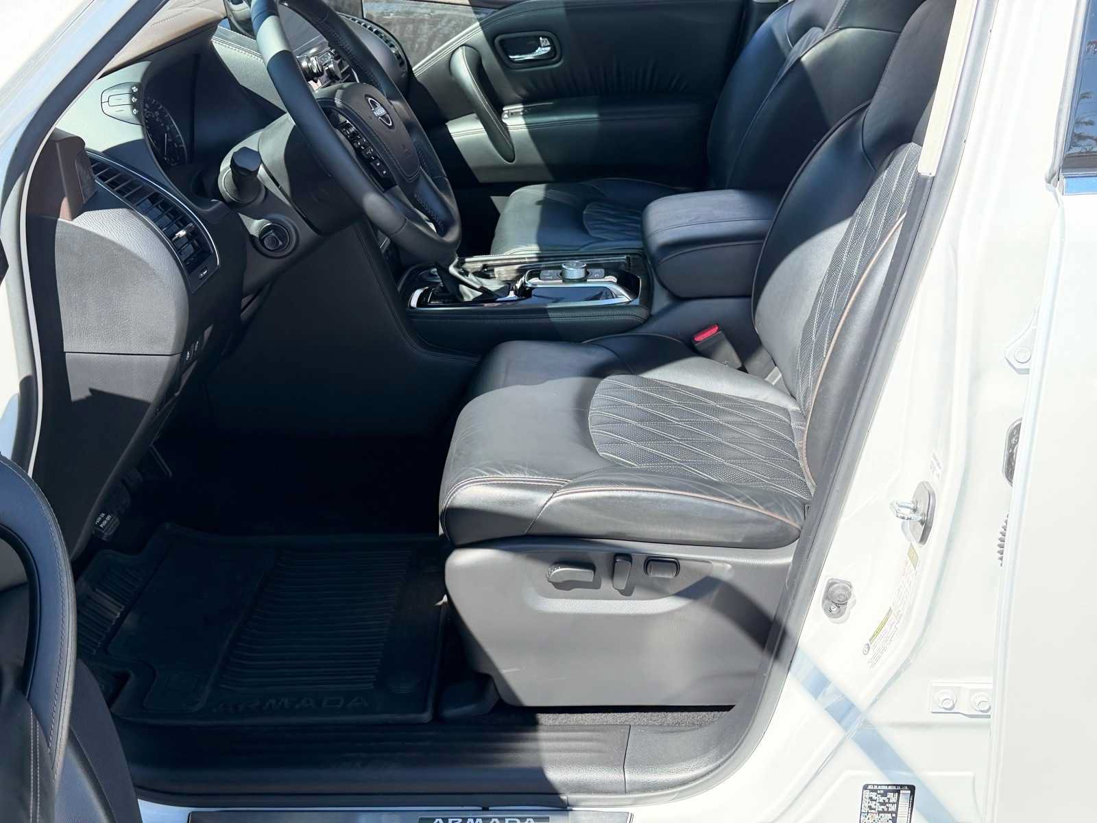Used 2022 Nissan Armada Platinum w/ Captain's Chairs Package RWD image 22