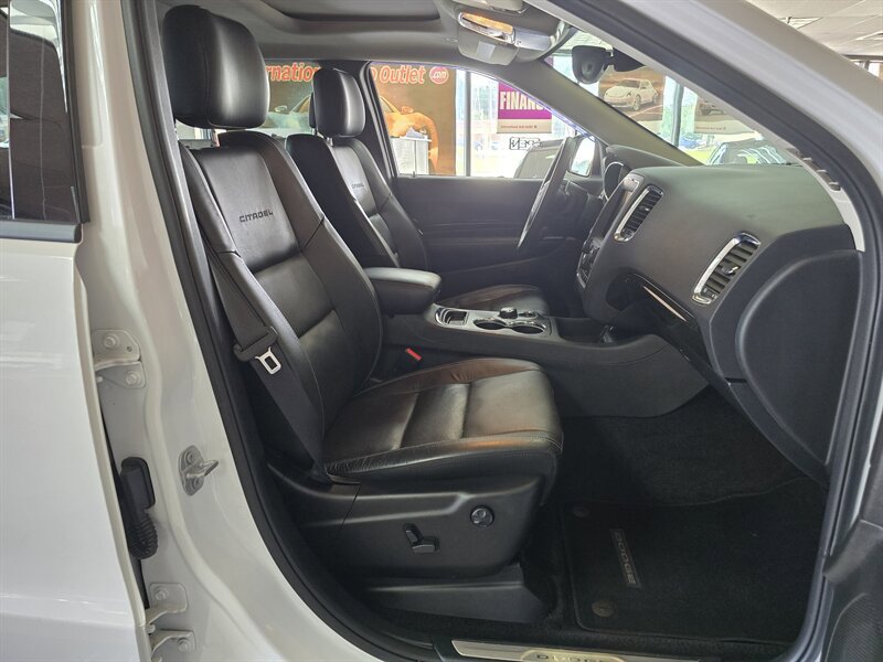 Used 2017 Dodge Durango Citadel w/ Technology Group image 19