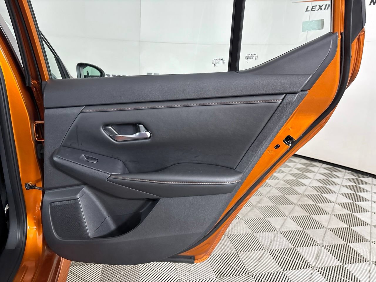 Used 2023 Nissan Sentra SR w/ SR Premium Package FWD image 26