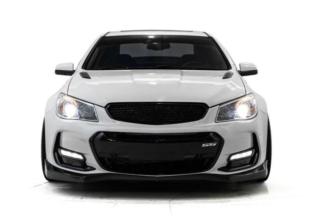 Used 2016 Chevrolet SS RWD image 6