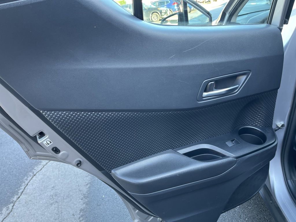 Used 2020 Toyota C-HR LE FWD image 19