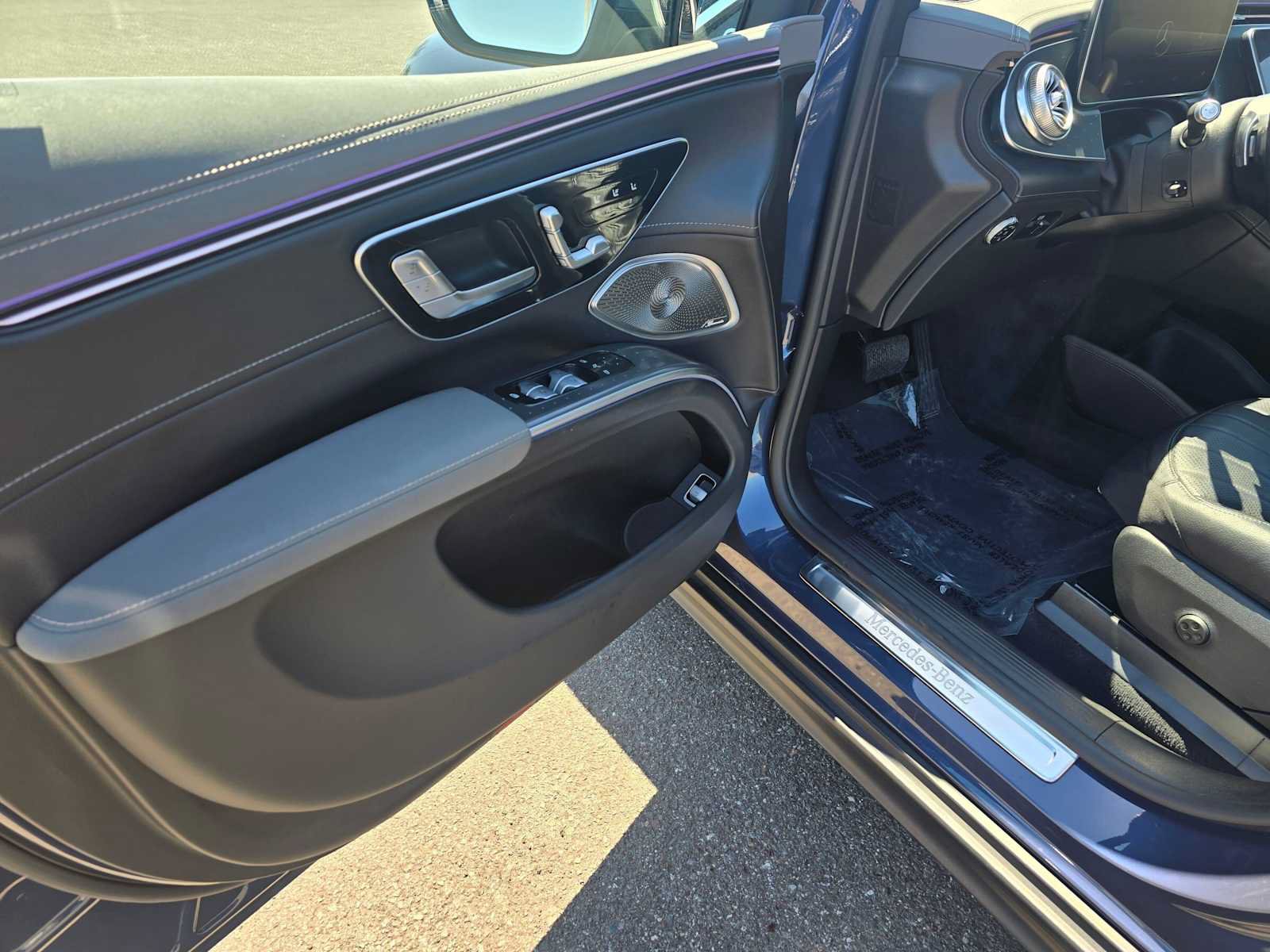 Used 2023 Mercedes-Benz EQS 450+ 4MATIC SUV image 22