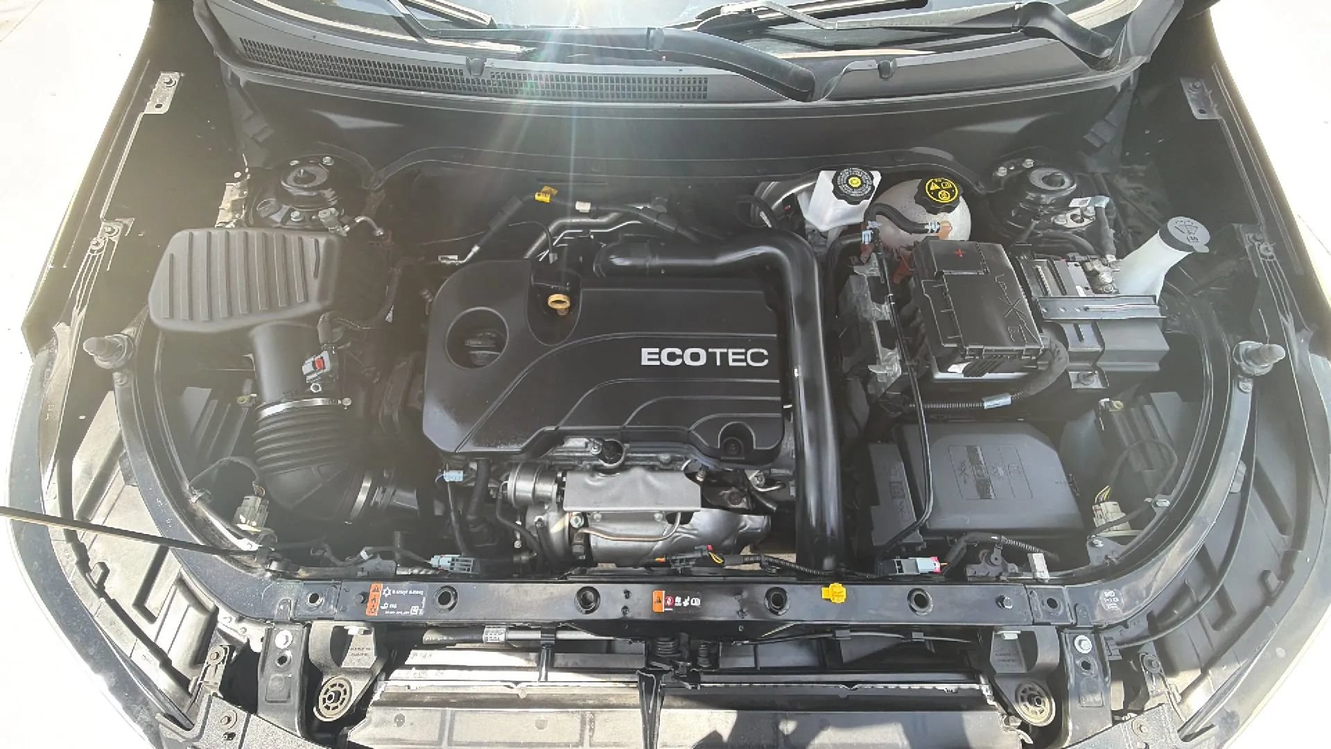 Used 2020 Chevrolet Equinox Premier FWD image 26