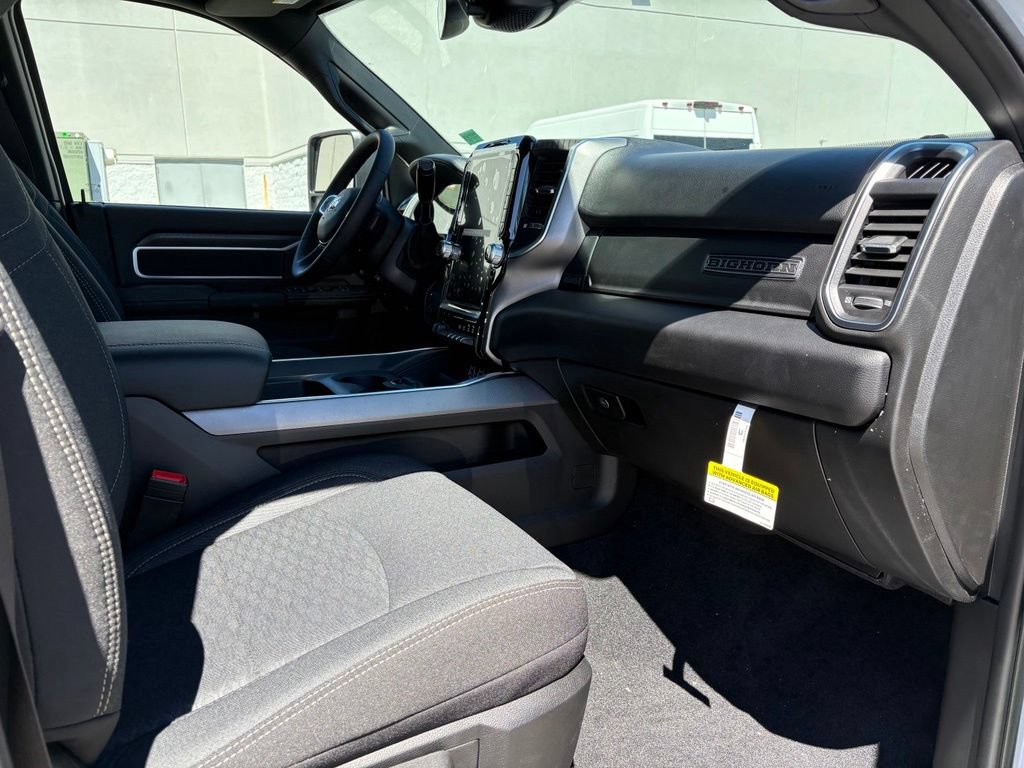 New 2026 RAM 3500 Big Horn AWD/4WD image 14