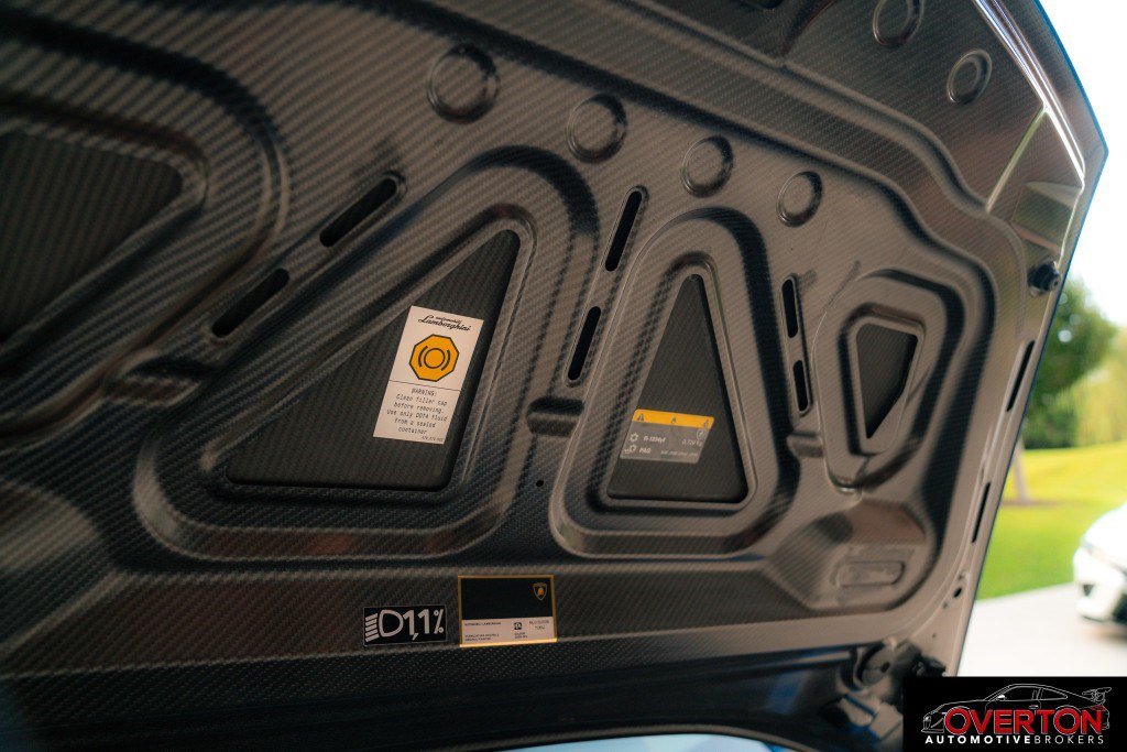 Used 2023 Lamborghini Huracan Tecnica RWD image 47