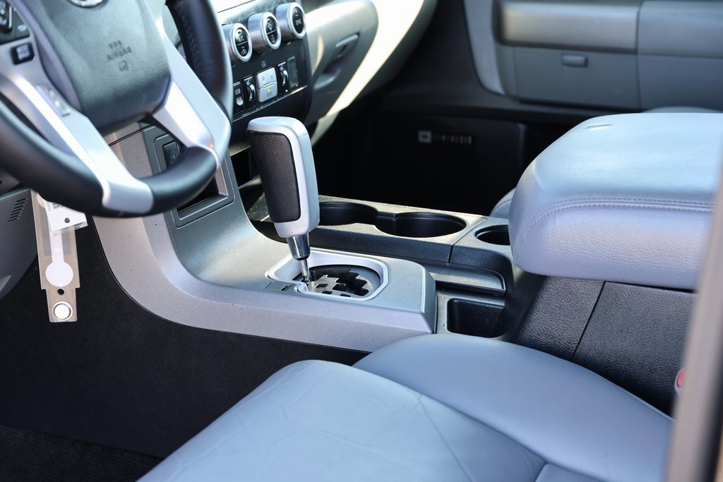 Used 2015 Toyota Sequoia Limited image 20
