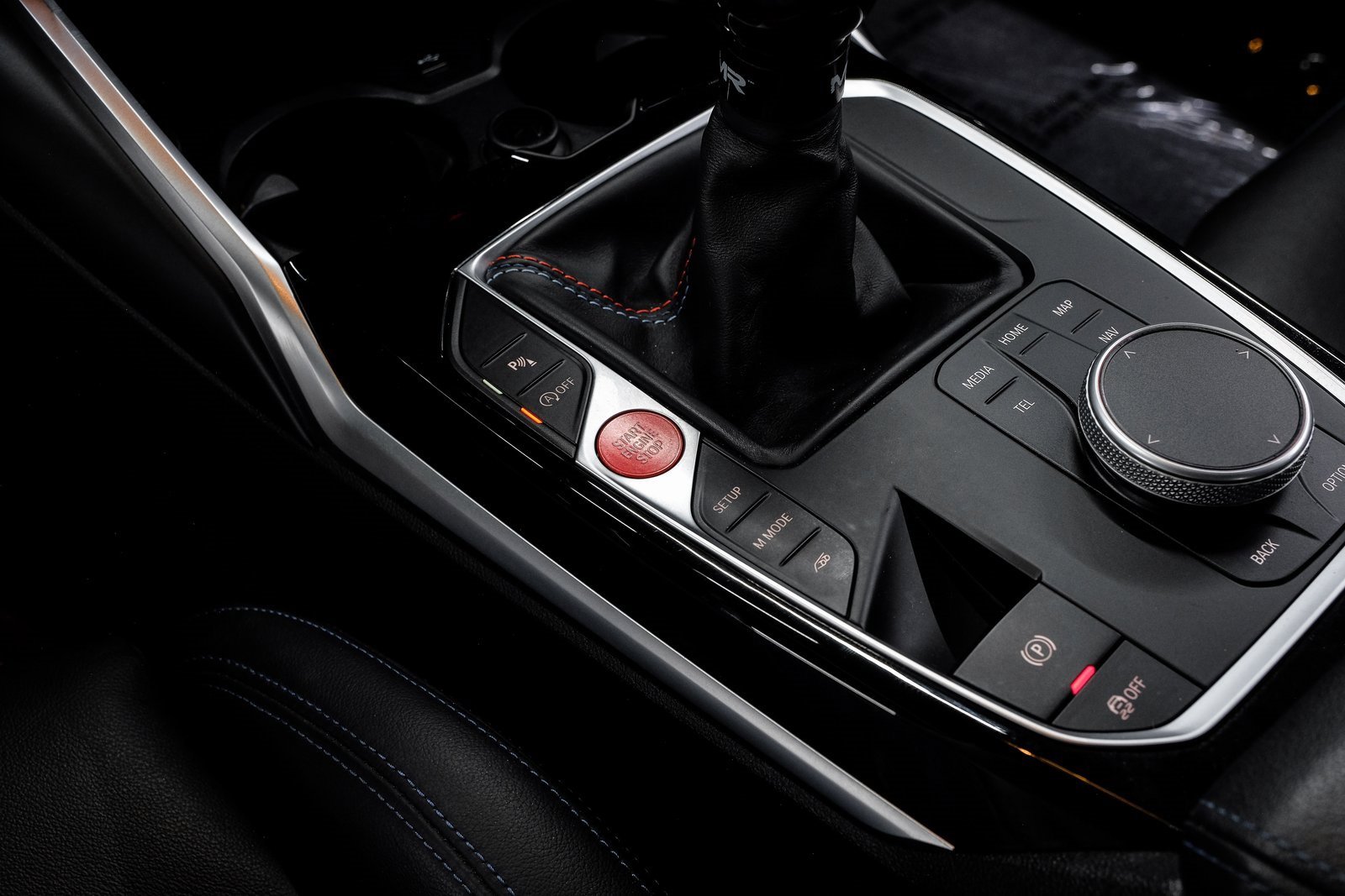 Used 2023 BMW M2 Base w/ Lighting Package image 33