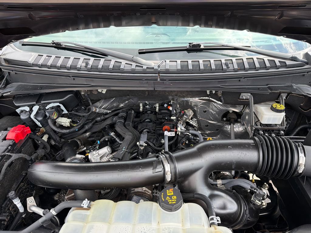 Used 2024 Ford Expedition Max Limited AWD/4WD image 13