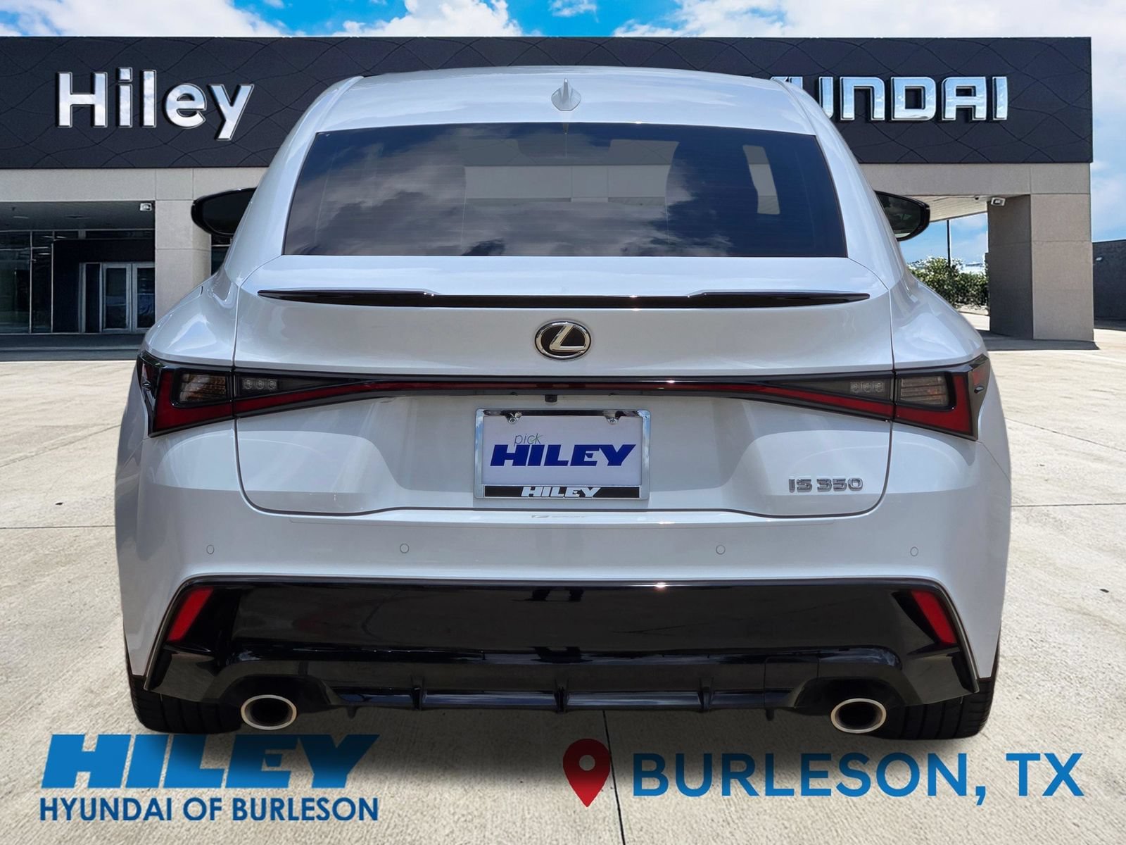 Used 2025 Lexus IS 350 F Sport w/ Navigation Package RWD image 5