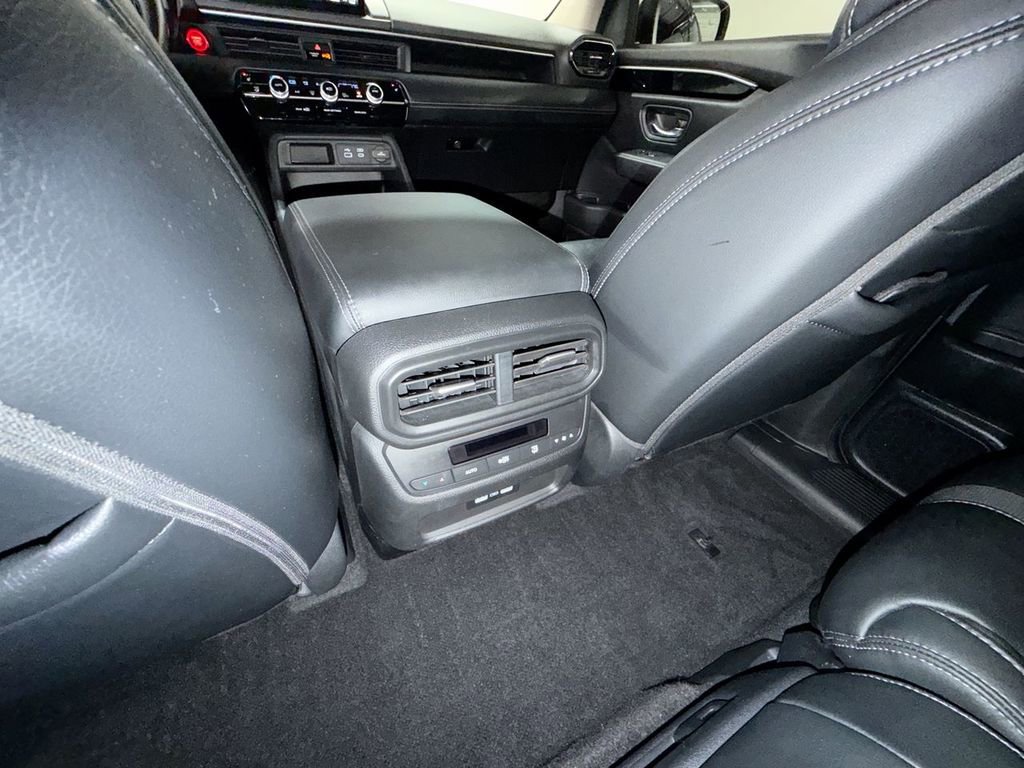 Used 2023 Honda Pilot Touring image 22