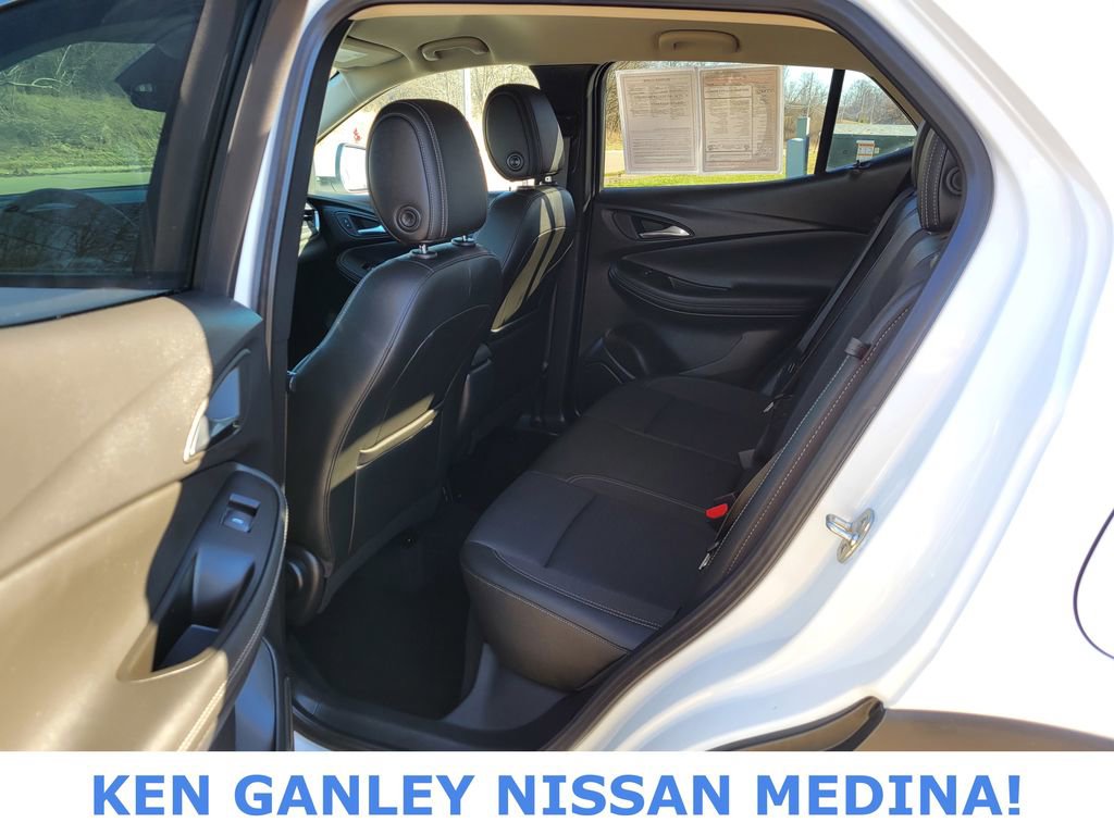 Used 2025 Buick Encore GX Preferred image 38