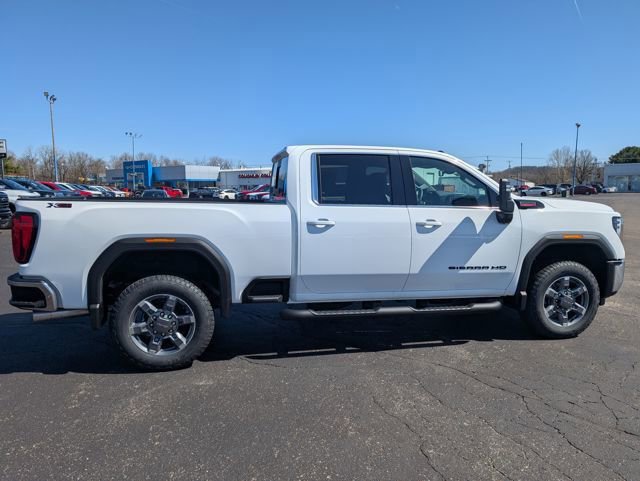 New 2026 GMC Sierra 2500 SLE w/ SLE Value Package; image 8