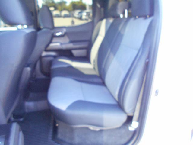 Used 2023 Toyota Tacoma TRD Off-Road AWD/4WD image 11