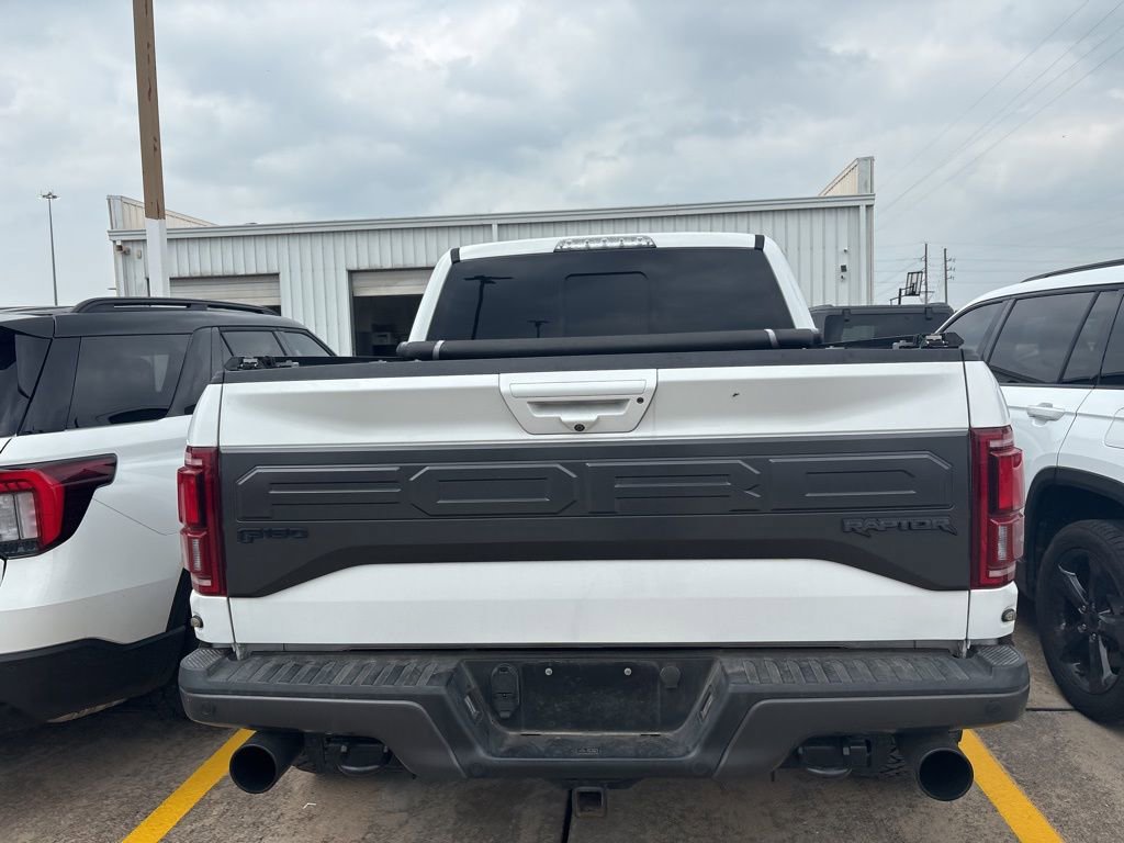 Used 2018 Ford F150 Raptor w/ Equipment Group 802A Luxury AWD/4WD image 6