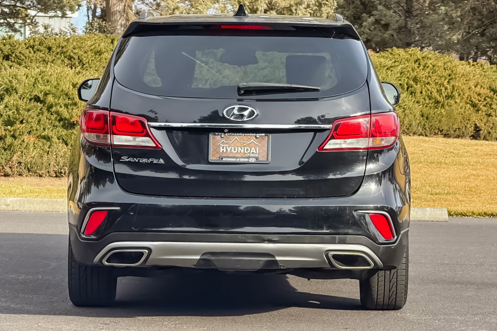 Used 2017 Hyundai Santa Fe SE image 5