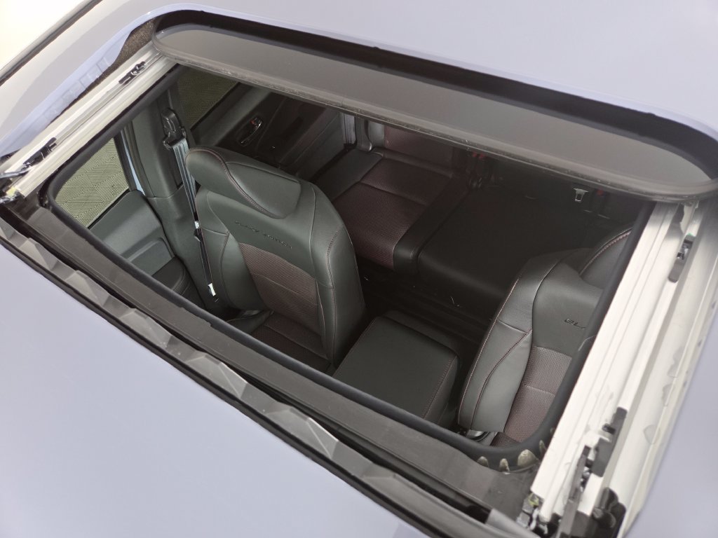New 2026 Honda Ridgeline Black Edition image 3