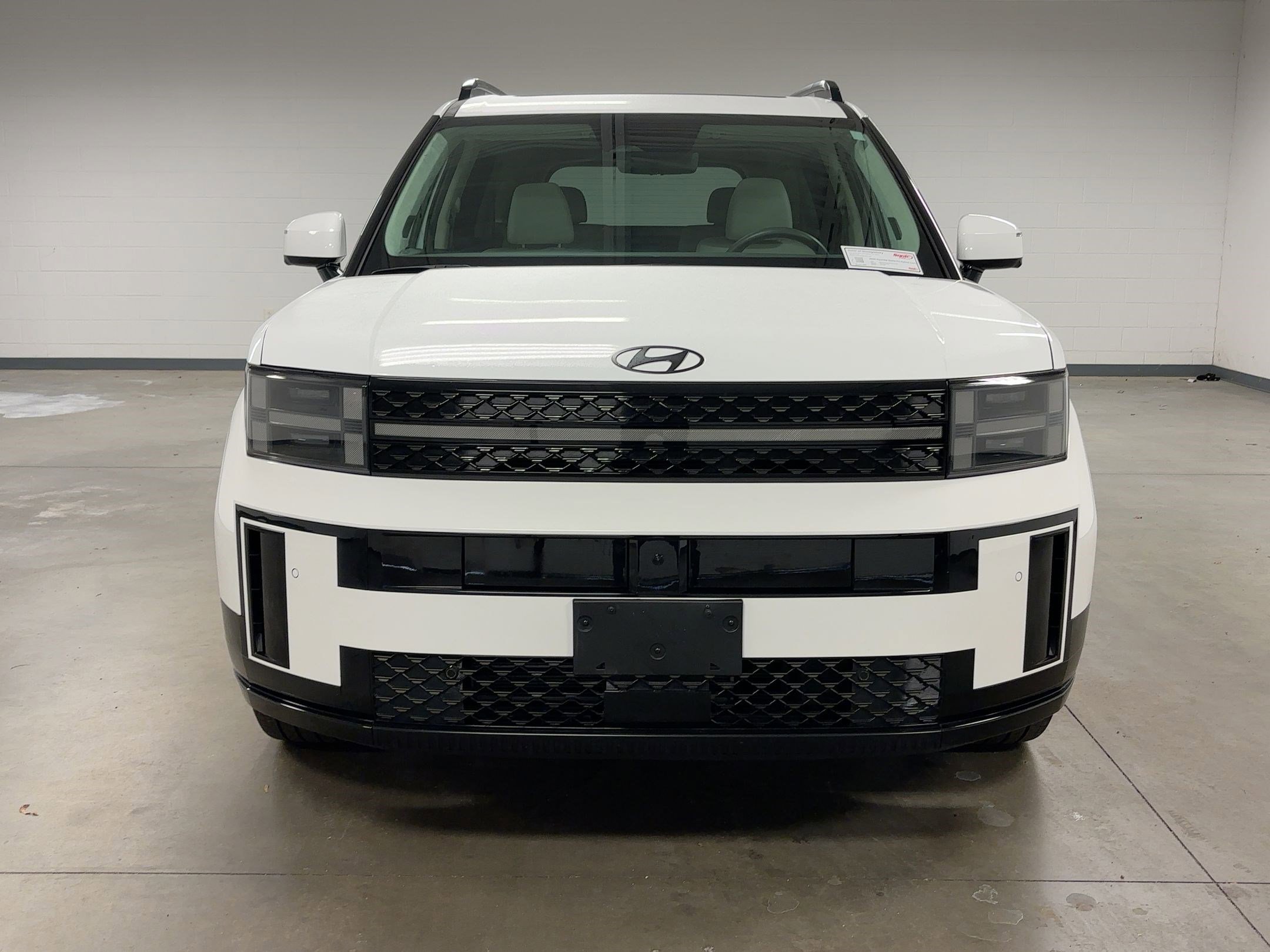 Used 2024 Hyundai Santa Fe Calligraphy image 5