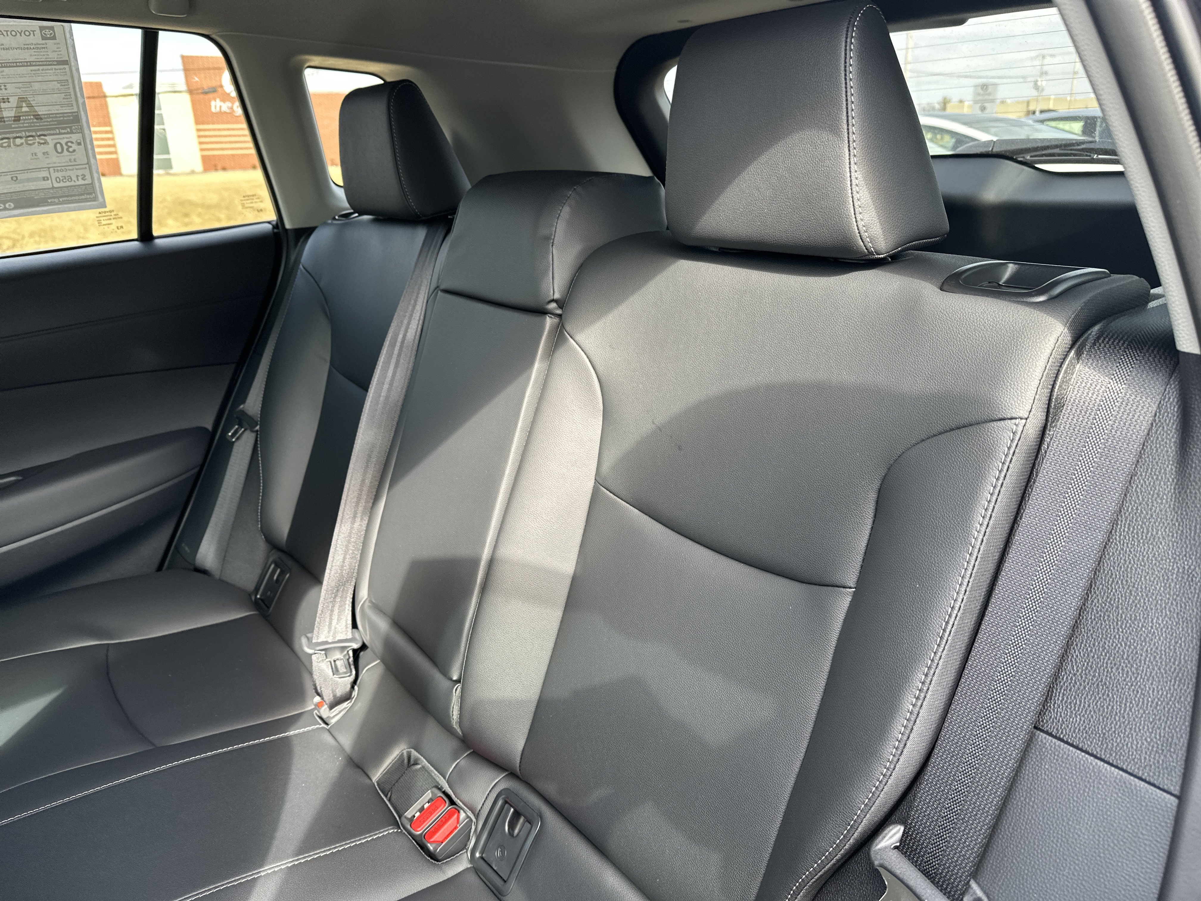 Used 2026 Toyota Corolla Cross XLE w/ Convenience Package image 8