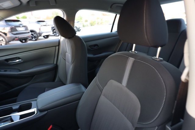 New 2025 Nissan Sentra SV w/ Lighting Package image 15