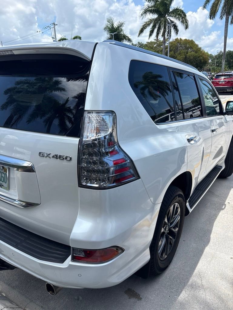Used 2023 Lexus GX 460 Premium AWD/4WD image 11