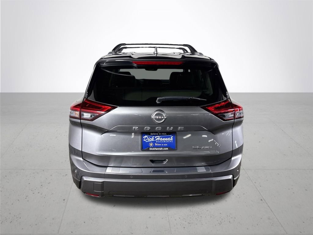 Used 2024 Nissan Rogue SL AWD/4WD image 7