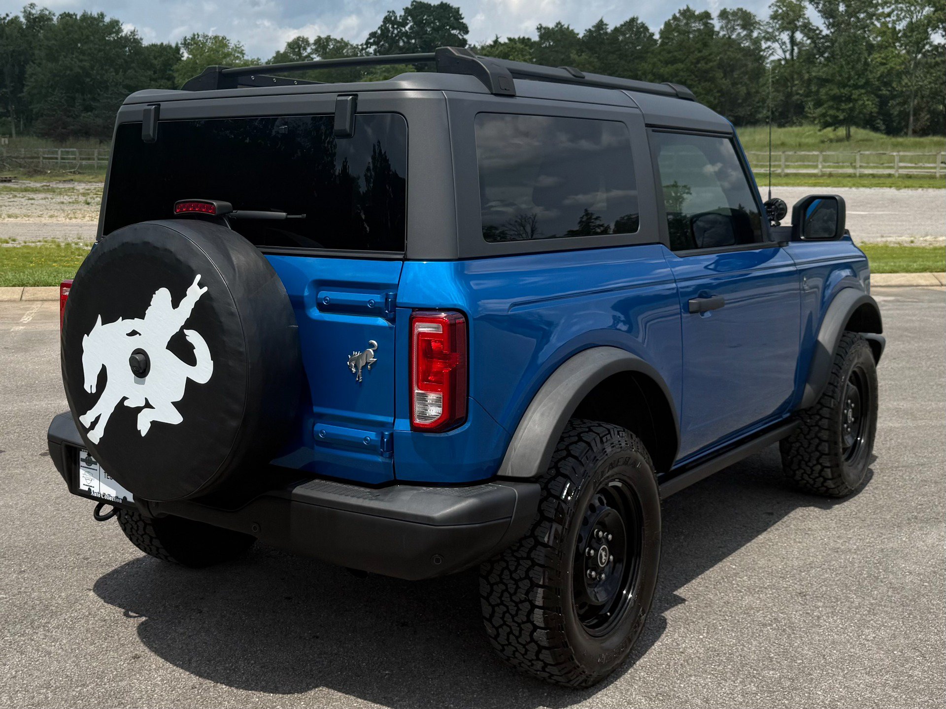 Used 2022 Ford Bronco Black Diamond AWD/4WD image 3