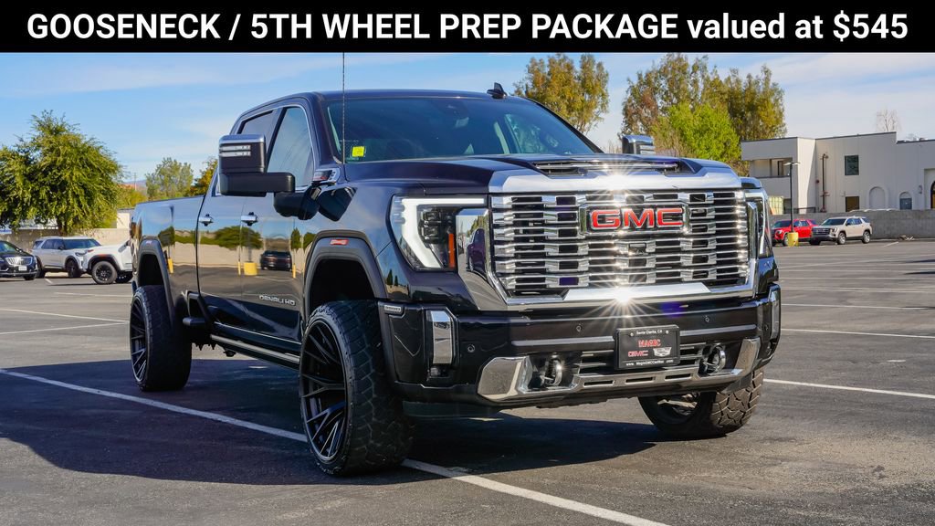 Used 2024 GMC Sierra 3500 Denali w/ Denali Reserve Package image 7