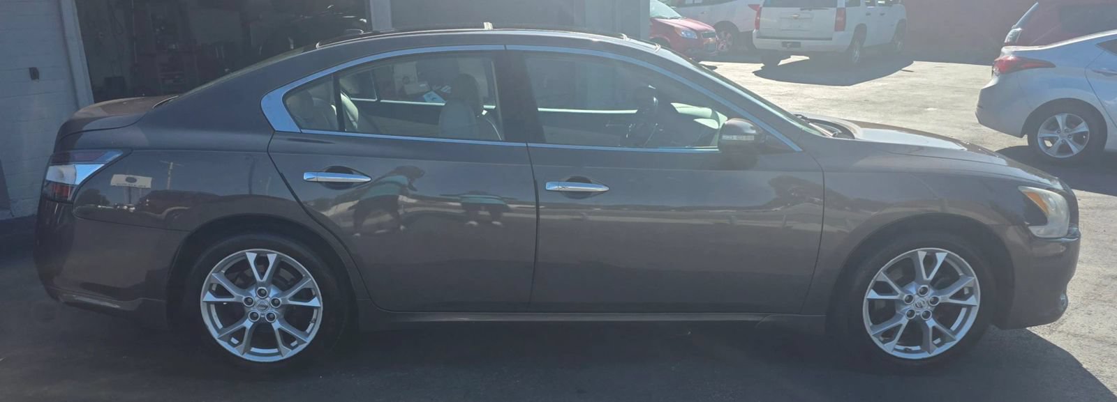 Used 2014 Nissan Maxima 3.5 SV w/ Premium Package FWD image 4