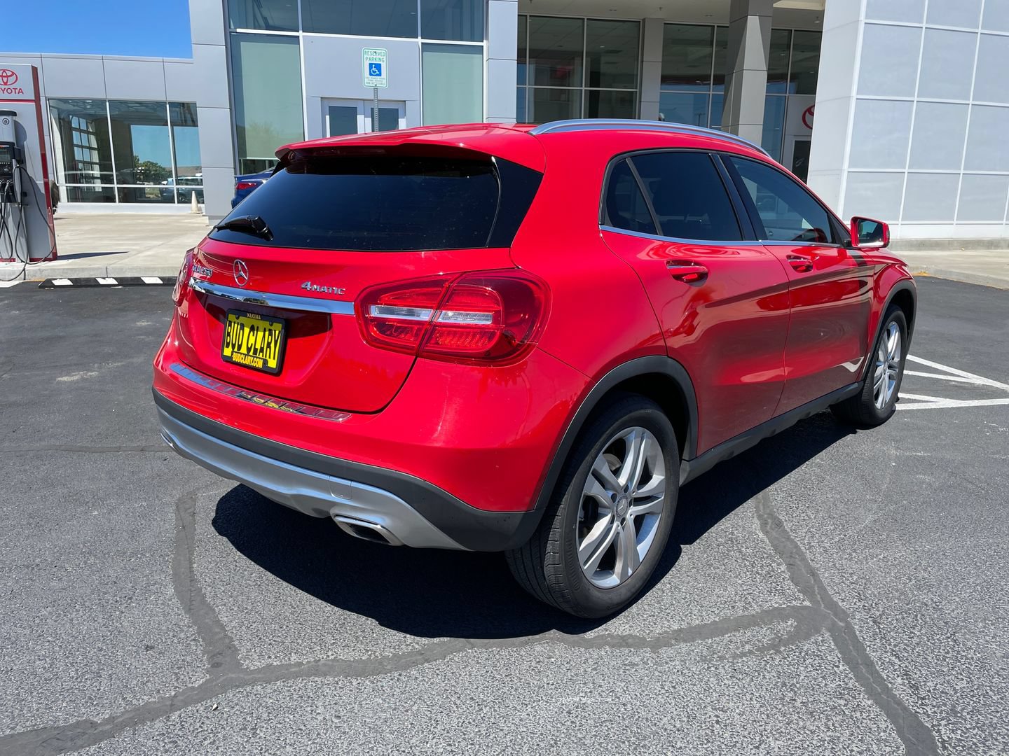 Used 2016 Mercedes-Benz GLA 250 4MATIC image 3
