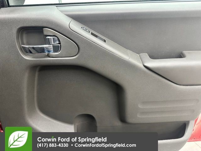 Used 2020 Nissan Frontier SV w/ SV Utility Package image 11