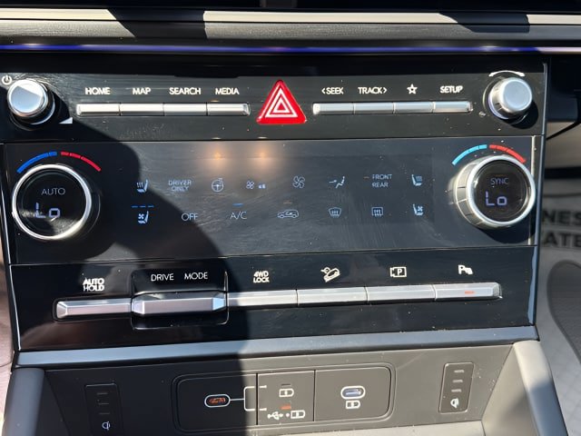 Used 2026 Hyundai Santa Fe Calligraphy AWD/4WD image 29