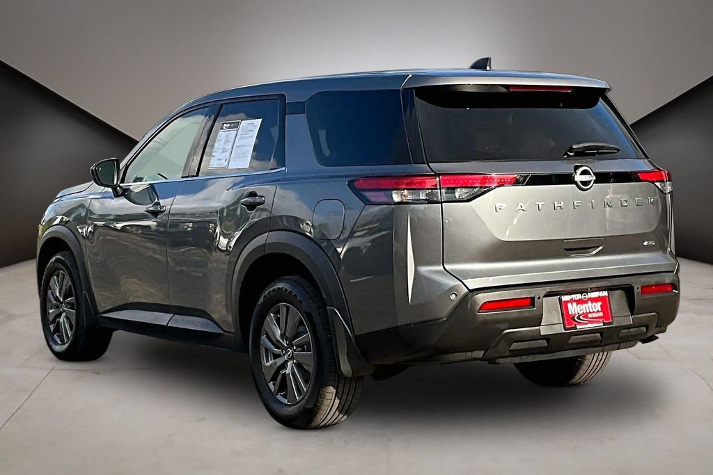 Certified 2024 Nissan Pathfinder S AWD/4WD image 4