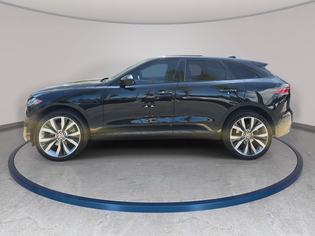 Used 2021 Jaguar F-PACE R-Dynamic S AWD/4WD image 9