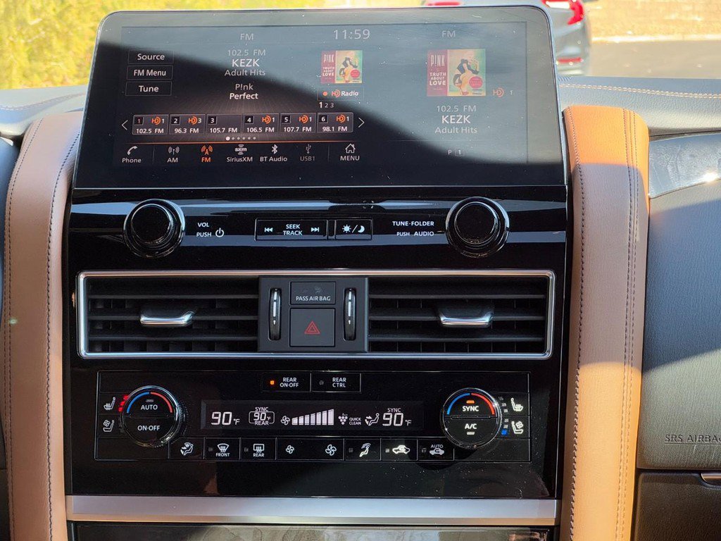 Used 2023 INFINITI QX80 Sensory w/ All-Season Package image 15