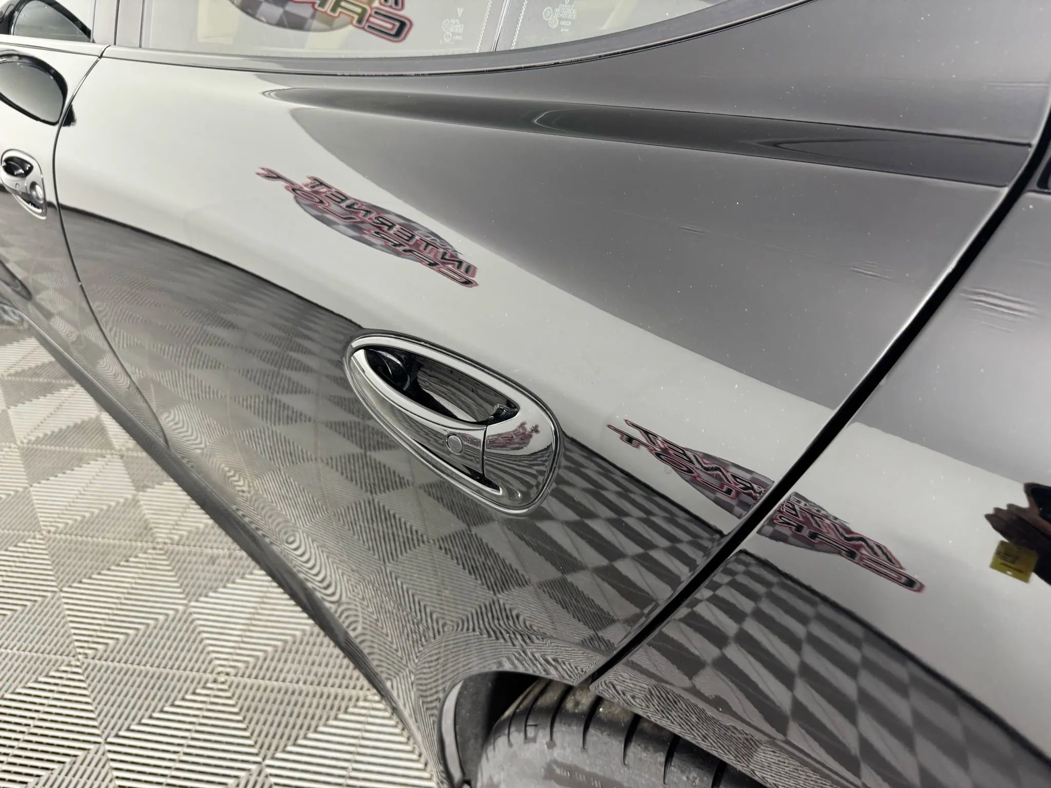 Used 2016 Porsche Panamera image 26