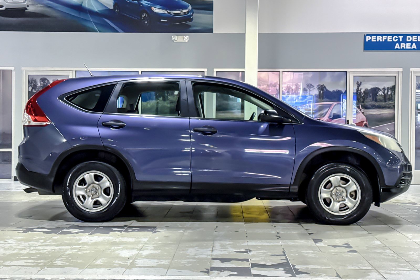Used 2014 Honda CR-V LX image 7