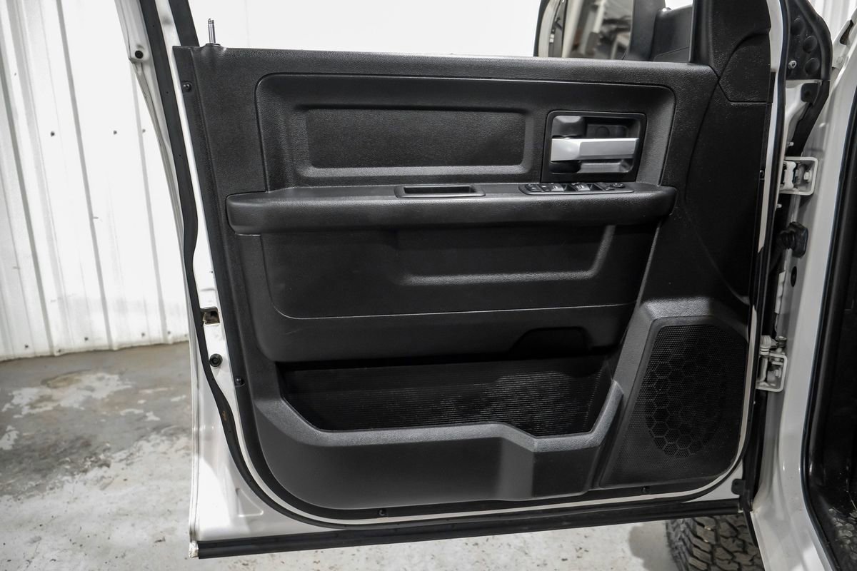 Used 2019 RAM 3500 Tradesman w/ Chrome Appearance Group AWD/4WD image 41
