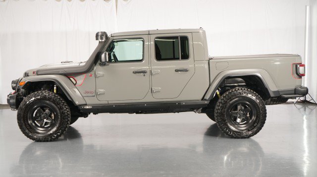 Used 2021 Jeep Gladiator Rubicon AWD/4WD image 3