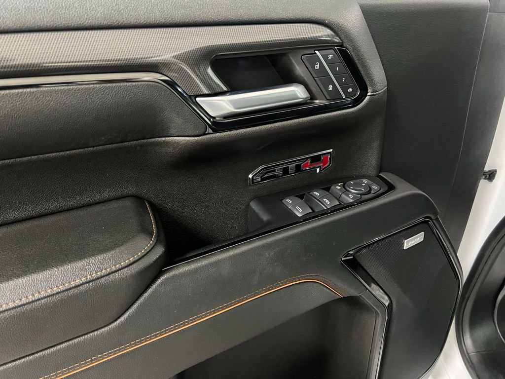 Used 2023 GMC Sierra 1500 AT4 w/ Technology Package image 28