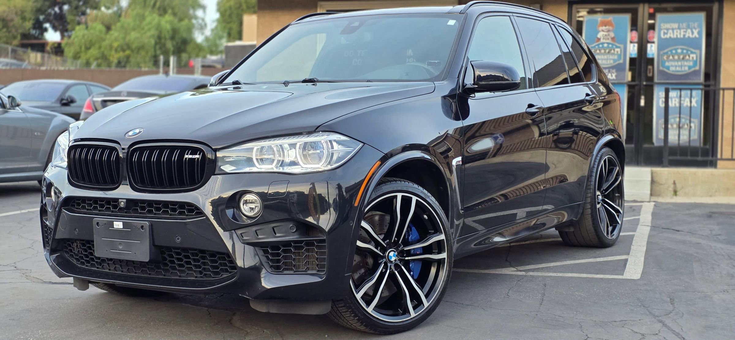 Used 2017 BMW X5 M w/ Executive Package image 1