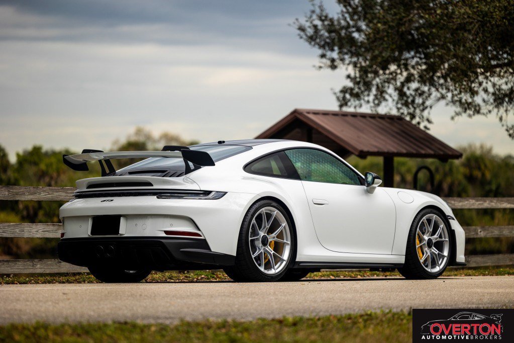 Used 2024 Porsche 911 GT3 RWD image 3