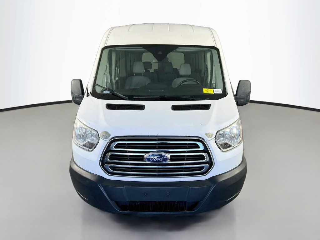 Used 2017 Ford Transit 350 XLT RWD image 2