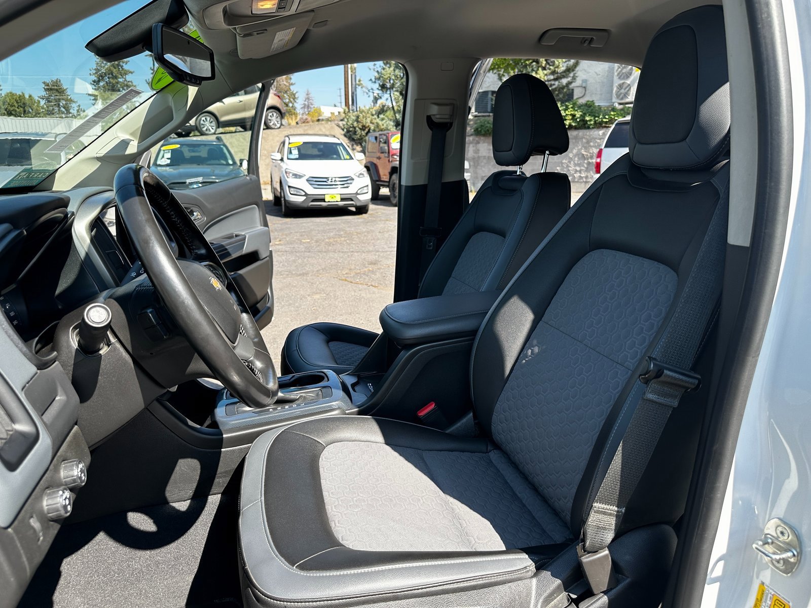 Used 2019 Chevrolet Colorado Z71 image 13